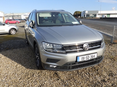 2019 - Volkswagen Tiguan Manual