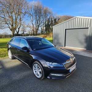 2020 - Skoda Superb Manual