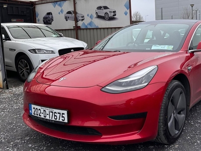 2020 - Tesla MODEL 3 Automatic