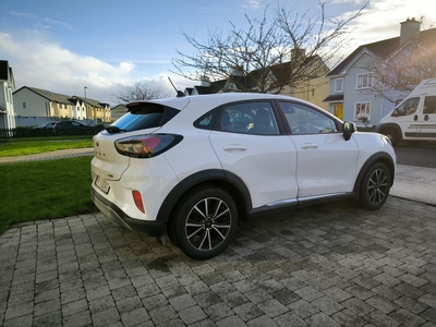 2021 - Ford Puma Manual