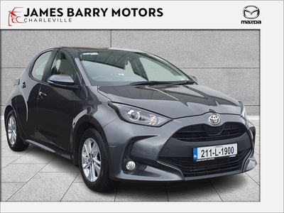 2021 - Toyota Yaris Manual