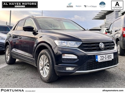 2022 - Volkswagen T-Roc Manual