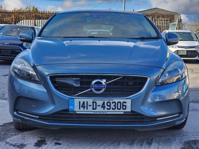 2014 - Volvo V40 Automatic