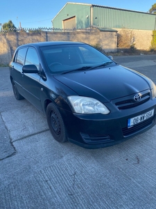 2006 - Toyota Corolla Manual