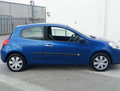 2010 - Renault Clio Manual