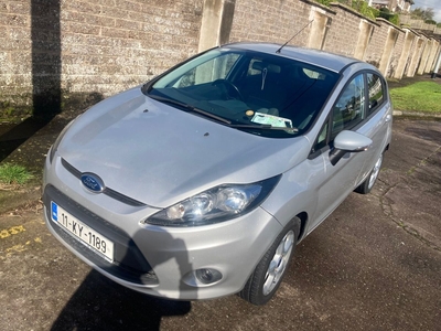 2011 - Ford Fiesta Manual