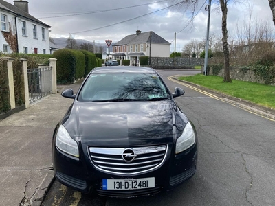 2013 - Opel Insignia Manual