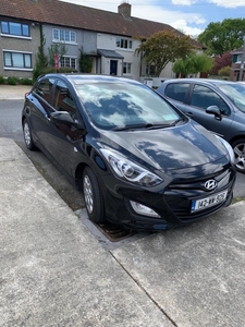 2014 - Hyundai i30 Manual