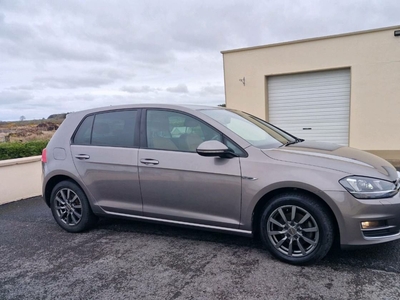 2014 - Volkswagen Golf Automatic