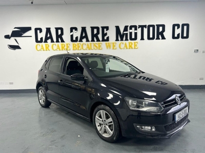 2014 - Volkswagen Polo Automatic