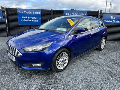 2017 - Ford Focus Manual