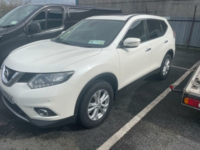 2017 - Nissan X-Trail Manual