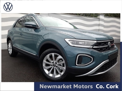 2024 - Volkswagen T-Roc Manual