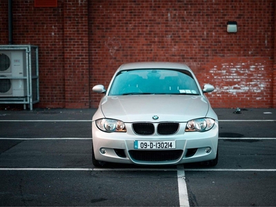 2009 - BMW 1-Series Manual