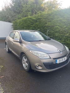 2009 - Renault Megane Manual