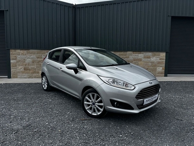 2016 - Ford Fiesta Manual