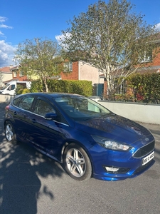 2016 - Ford Focus Manual