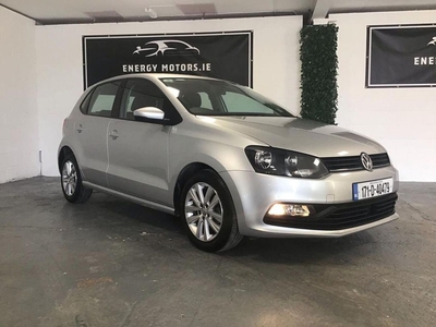 2017 - Volkswagen Polo Manual