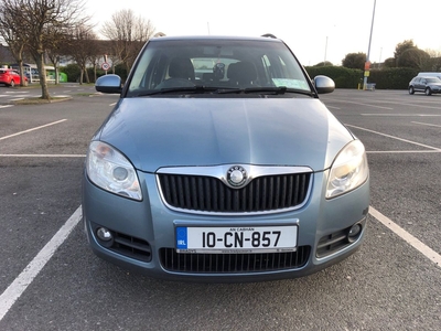 2010 - Skoda Fabia Manual