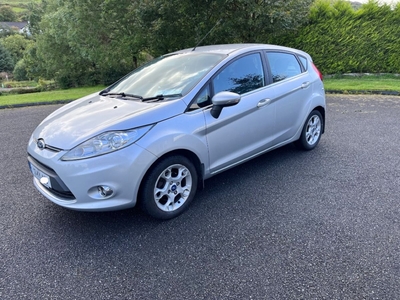 2012 - Ford Fiesta Manual