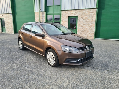 2014 - Volkswagen Polo Automatic