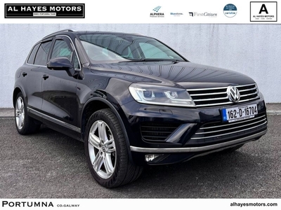 2016 - Volkswagen Touareg Automatic