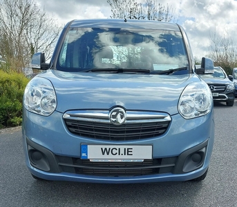 2017 - Vauxhall Combo Manual