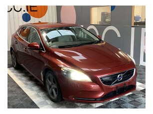 2013 (131) Volvo V40