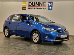 2014 (142) Toyota Auris