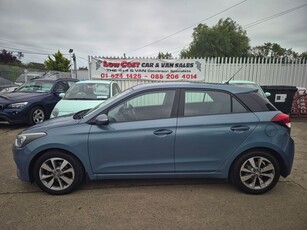 2015 (152) Hyundai i20