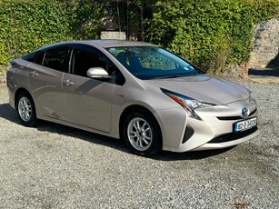 2016 (162) Toyota Prius