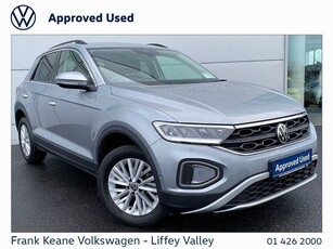 2023 (231) Volkswagen T-Roc