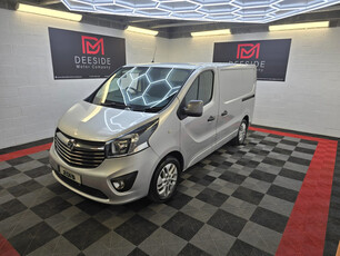 VAUXHALL VIVARO