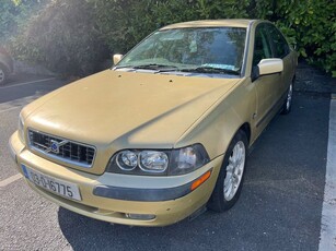 2003 - Volvo S40 Manual