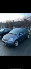 2005 - Toyota Yaris Manual