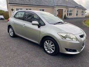 2007 - Toyota Auris Manual