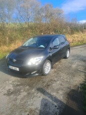 2008 - Toyota Auris ---