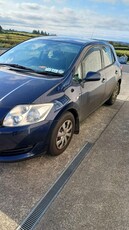 2008 - Toyota Auris Manual