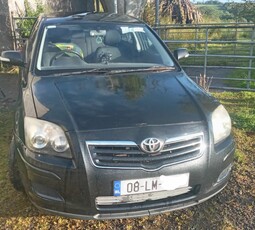 2008 - Toyota Avensis ---