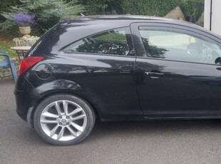 2008 - Vauxhall Corsa ---