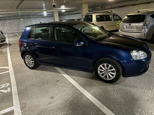 2008 - Volkswagen Golf ---