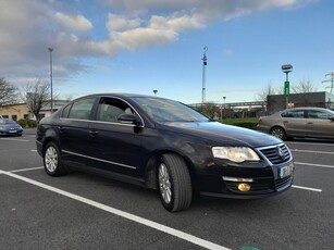 2008 - Volkswagen Passat Manual