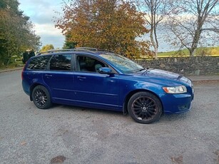 2008 - Volvo V50 Manual