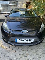 2009 - Ford Fiesta Manual