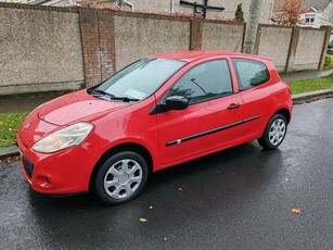 2009 - Renault Clio ---