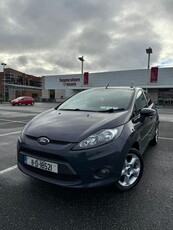 2011 - Ford Fiesta Manual