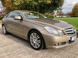 2011 - Mercedes-Benz E-Class Automatic