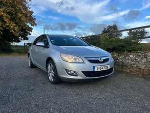 2011 - Vauxhall Astra ---