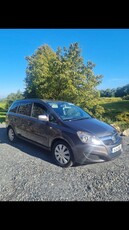 2011 - Vauxhall Zafira ---