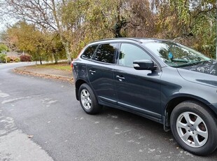 2011 - Volvo XC60 Manual